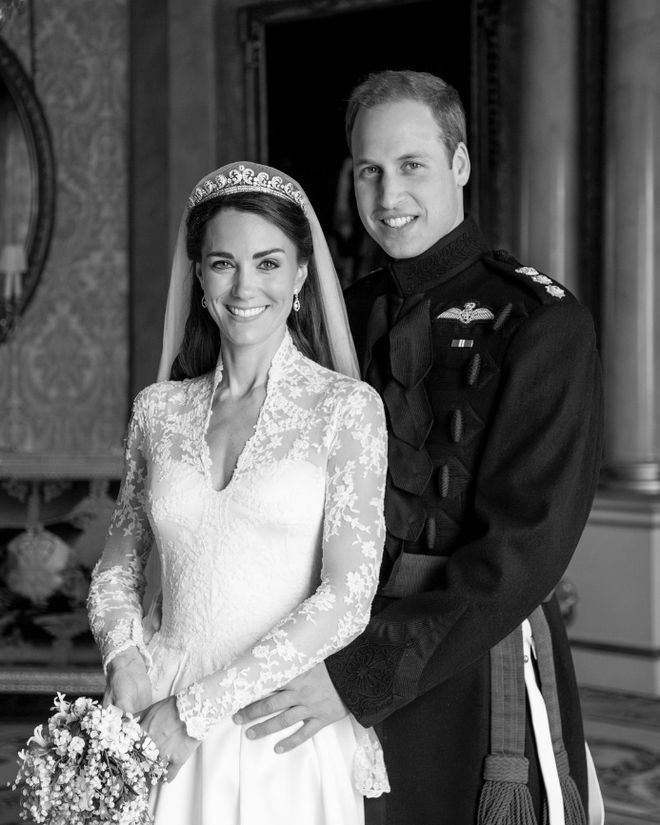 米乐M6平台：威廉凯特发布阴森结婚照他俩到底咋了(图4)