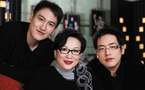米乐M6：侠女徐枫获金马终身成就奖曾投资《霸王别姬(图6)