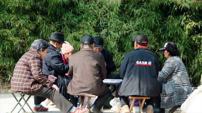 米乐M6平台：50岁女技术员：再婚一个月就离了他太过分了我接受不了(图6)