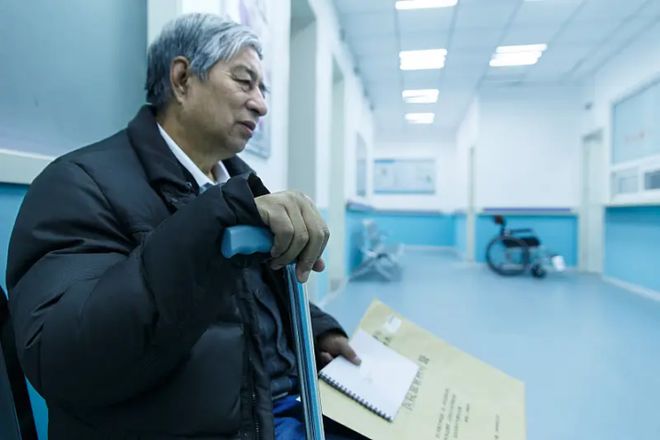 米乐M6平台：回顾77岁教授一生未娶提择偶标准后婚介表示：您还是打光棍吧(图9)