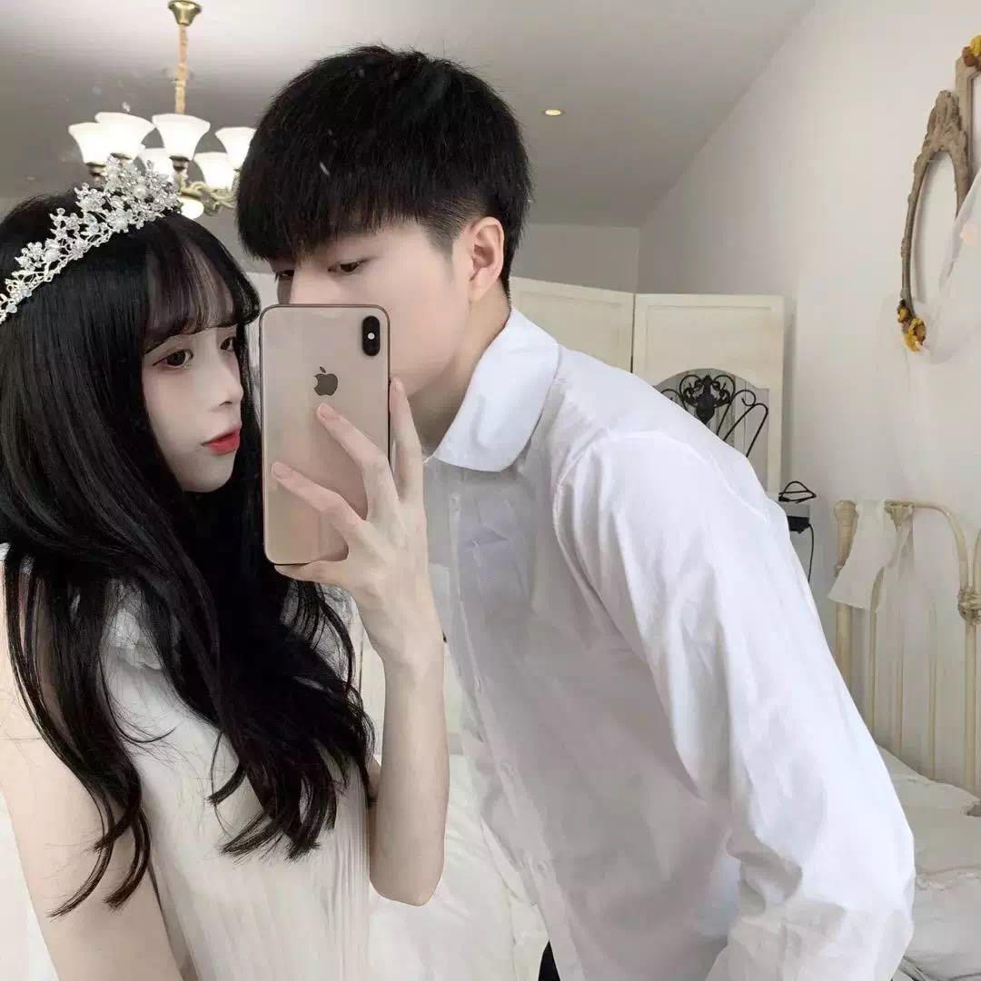 2023超火情侣婚纱照头像(图8)