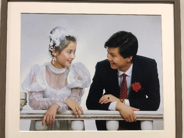 婚照进化史幸福从未变——改革开放40年那些风靡过的婚照(图3)