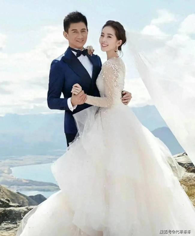 盘点娱乐圈40对明星夫妻婚纱照哪对最惊艳？(图3)