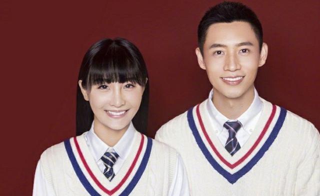 明星结婚证件照：唐艺昕开心赵丽颖甜美看到杨颖：你可是女神(图3)