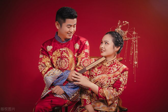 婚纱照二零二零年必拍的十大婚纱照风格耐看不过时(图4)