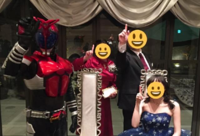 网友分享JOJO结婚照和旁边的一比太亮眼了羡慕这对新人(图5)