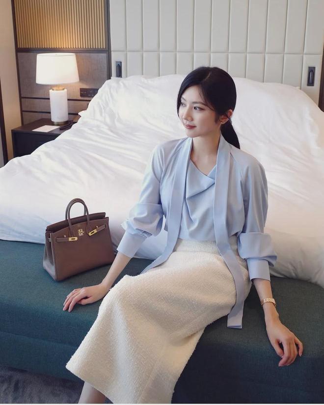 今年流行的“这件衣服”谁穿谁美(图16)