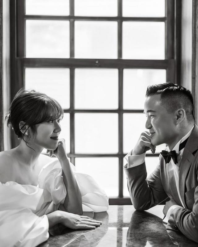 米乐M6：《终极》女神公开超仙婚纱照甜蜜告白未婚夫：余生请多指教(图3)