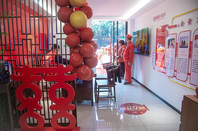 “囍上媒捎•婚恋网”四川南充禧唐旗舰店开业(图5)