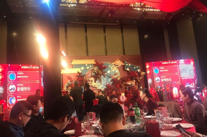 米乐M6：Hi现场平台上高大上的几个婚礼现场互动游戏推荐(图1)