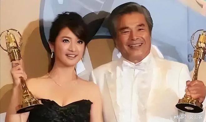 “6个老婆”同住一室每人每月7万零花钱71岁又娶第七房小娇妻(图14)