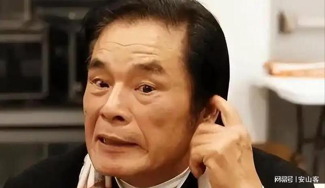 “6个老婆”同住一室每人每月7万零花钱71岁又娶第七房小娇妻(图22)