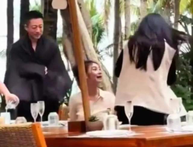 清者自清！汪小菲夫妇巴厘岛被偶遇妻子马筱梅不受风波影响(图5)