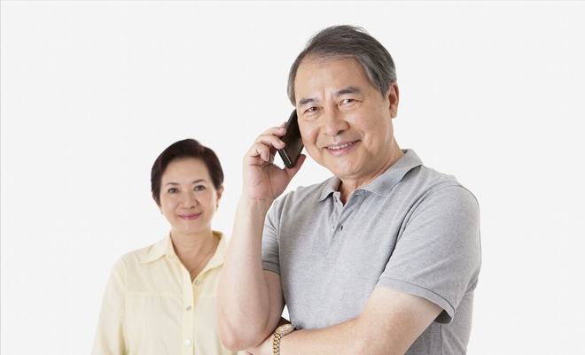 米乐M6：62岁大爷和50岁阿姨再婚2个月就离婚大爷：她实在太不要脸了(图2)