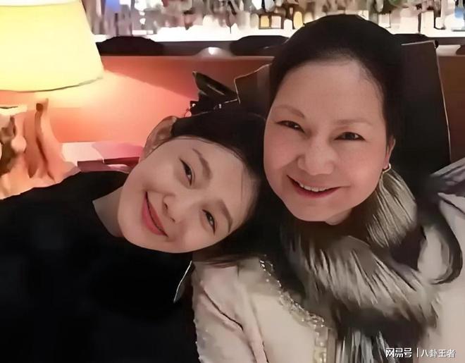细思极恐!马筱梅婚礼现场被曝这个时候发出来确实不太礼貌(图1)